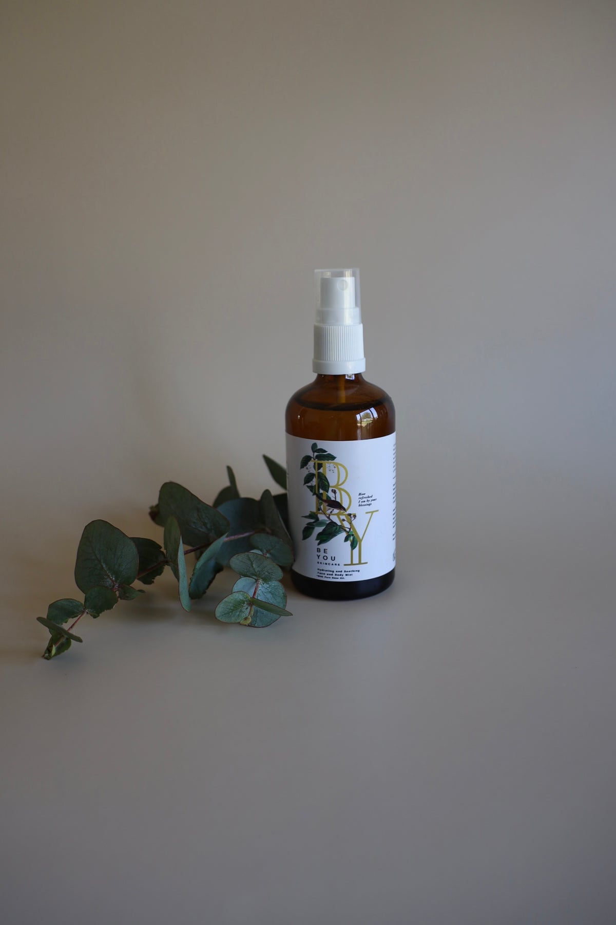 Hydrating & refreshing Face & Body Mist (100ml)